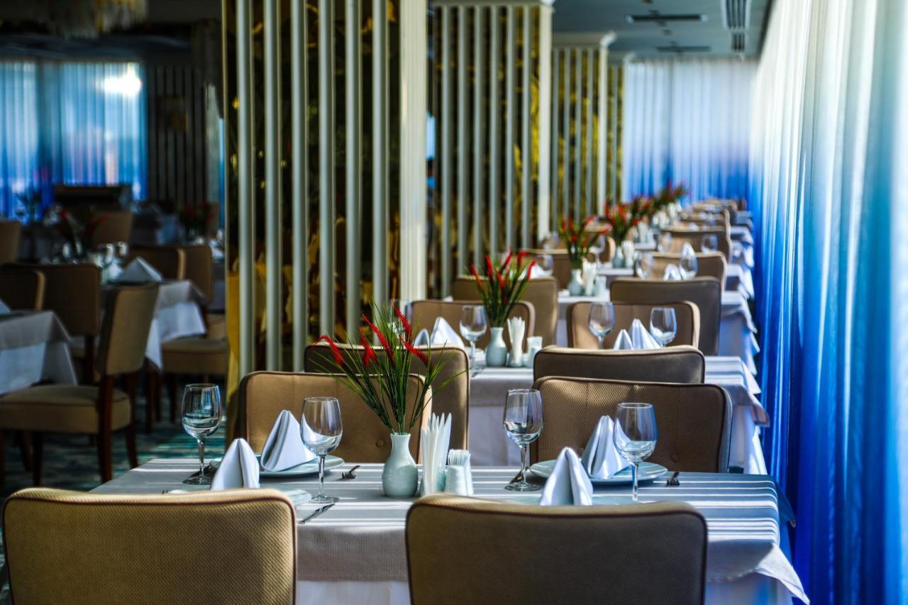 Iris - Halal Hotel 4*