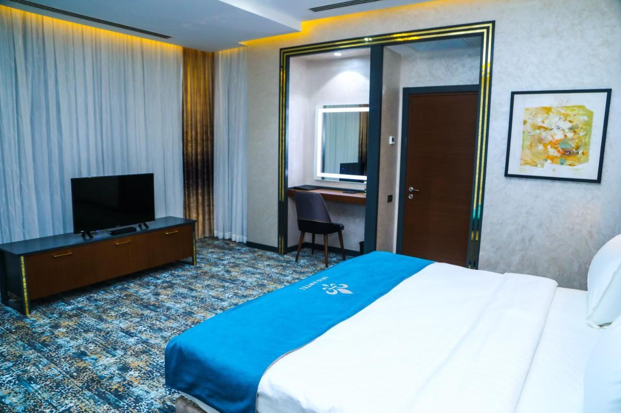 Hotel Iris - Halal 4*